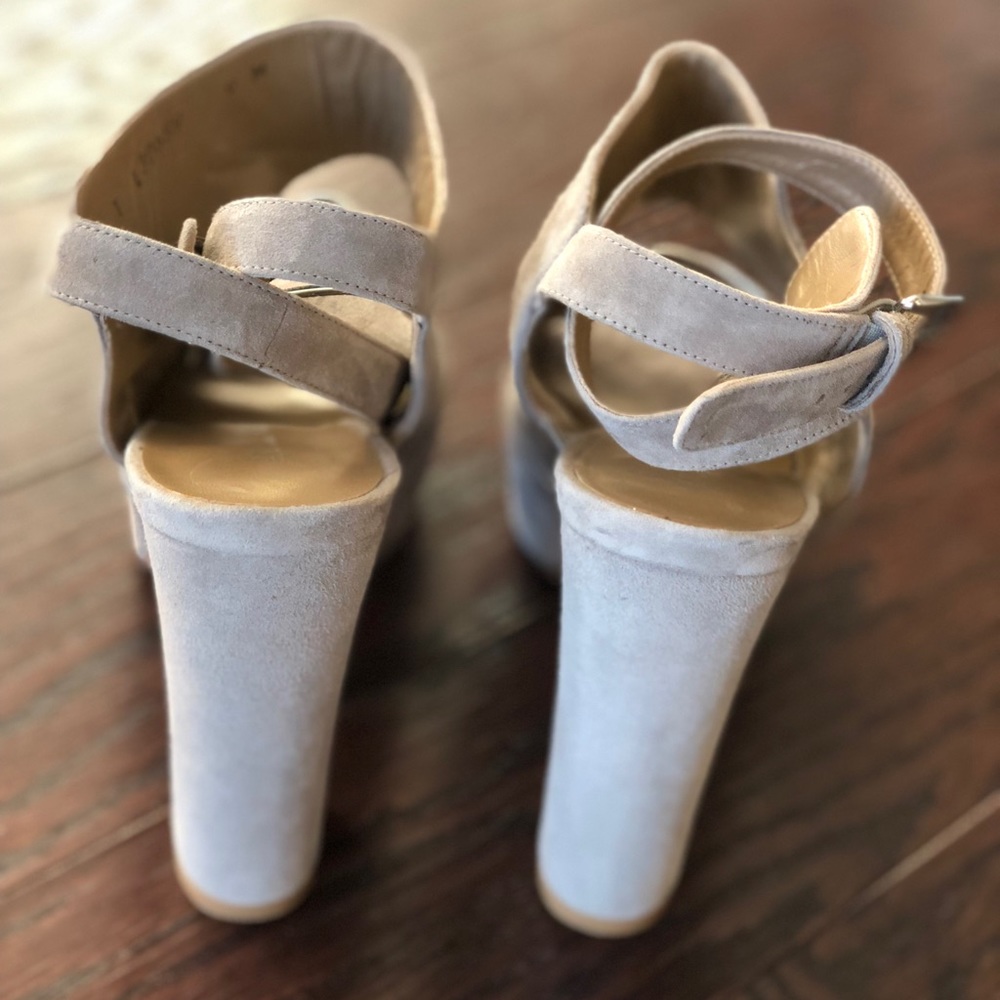 Stuart Weitzman Slits Suede Platform Sandals - image 5